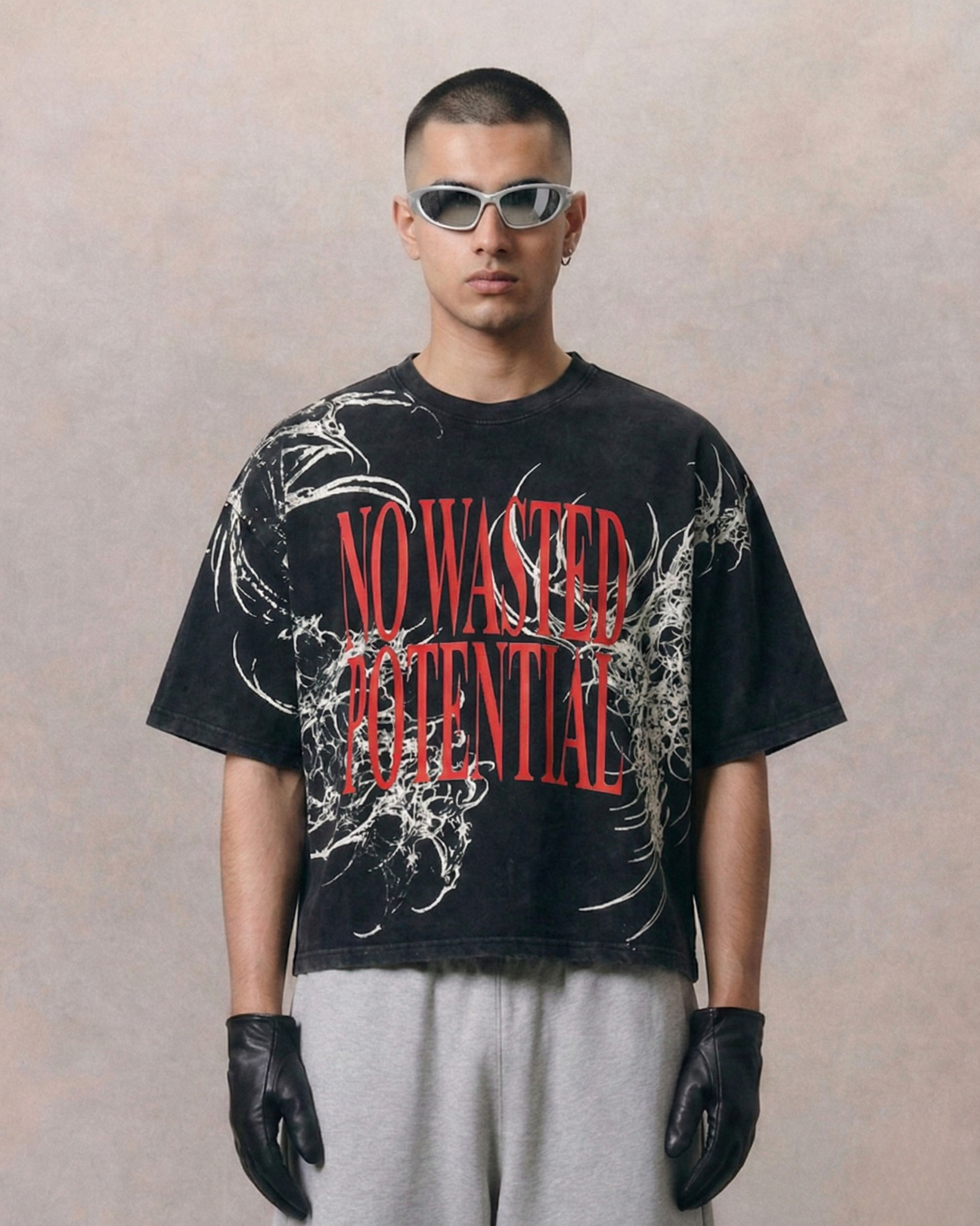 GOTHIC STONE WASHED TEE