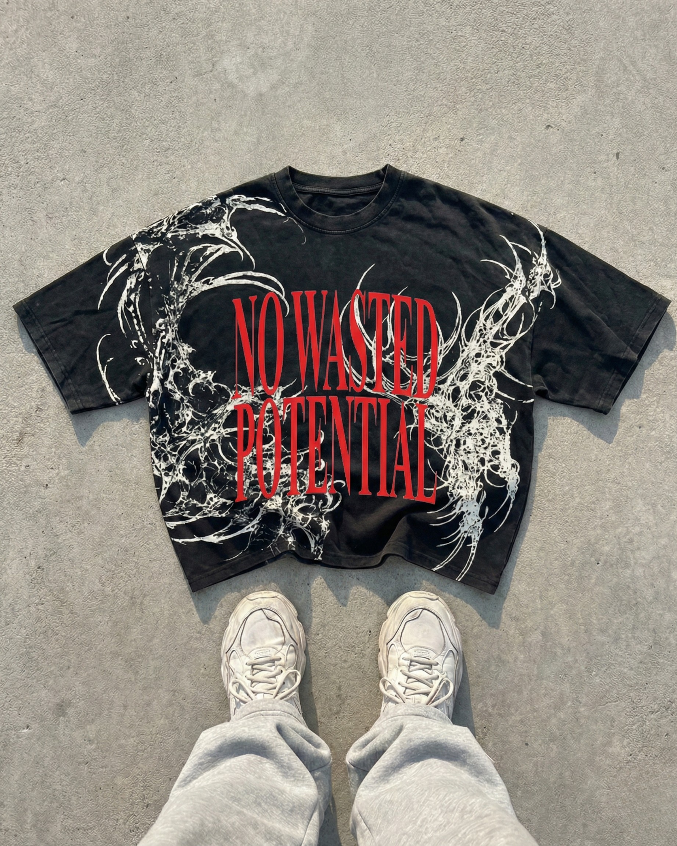 GOTHIC STONE WASHED TEE